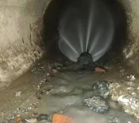 八步市政管道清淤